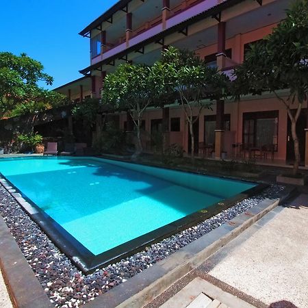 Pesona Beach Inn Kuta Lombok Exterior foto