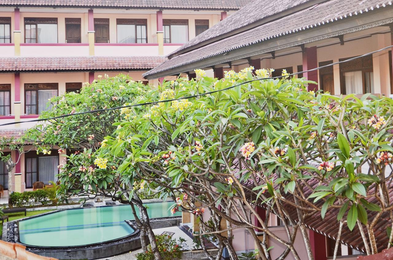 Pesona Beach Inn Kuta Lombok Exterior foto