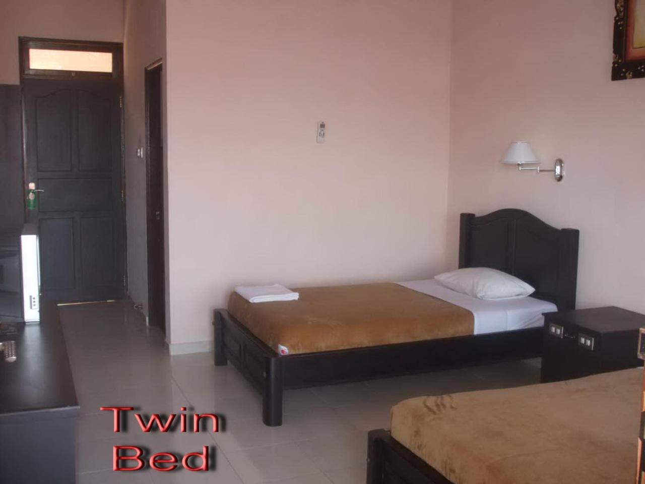 Pesona Beach Inn Kuta Lombok Exterior foto